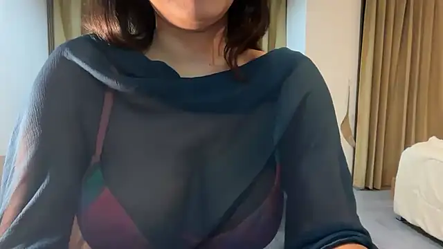 cupid_of_hearts (F milf) - fully nude balcony show