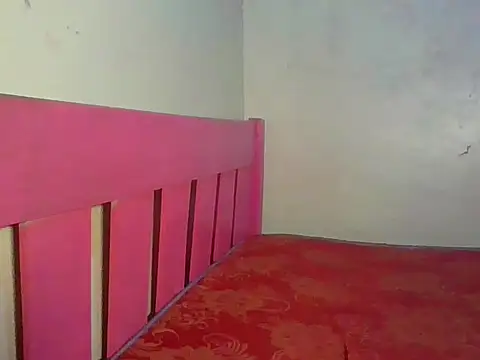 pink_lemnade live cam on StripChat