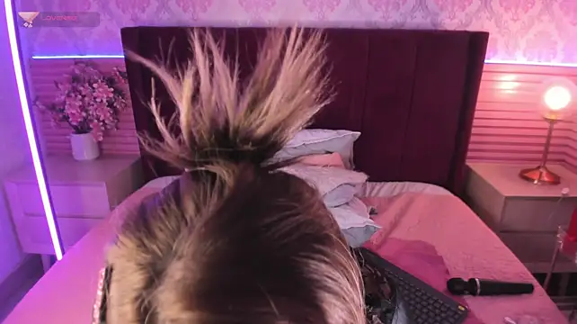alanaa_williams (F teen) - Open pussy + Rub my clit 💢💥
