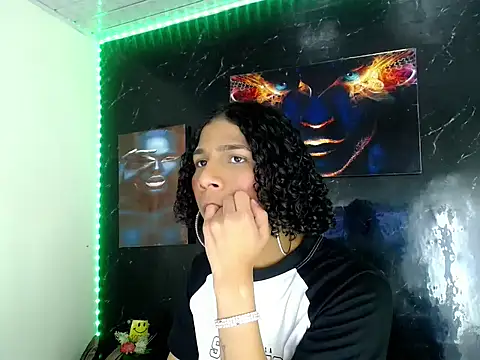 Modelo: Brittany_Queen_