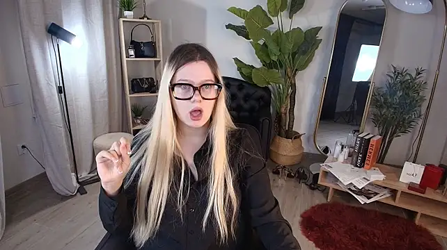 CelestineMauriac live cam on StripChat