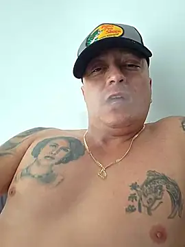 DoggiiDick live cam on StripChat