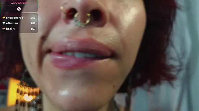 bri_von_dhara__ live cam on StripChat