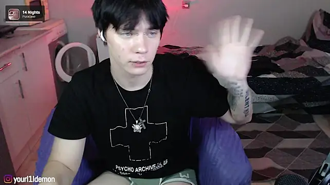 yourlildemon live sex cam