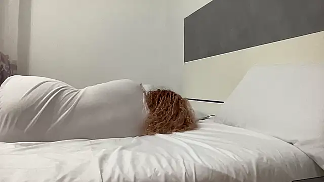 Porcellone-attivo live sex cam