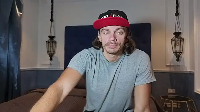 Marrymeplz live sex cam