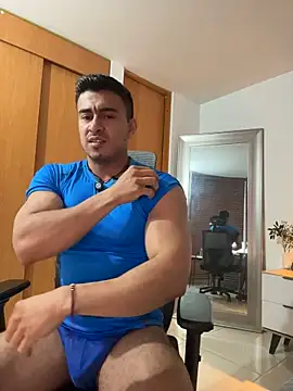 Chris_Clarck live cam on StripChat