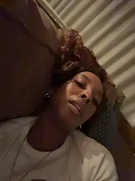your_paris (F young) - Slopppppyyy suck dildo