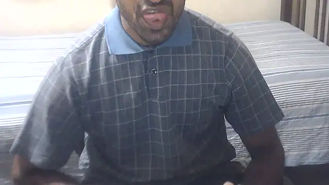 rocky_usa_18 (Ask my age) - Show my face