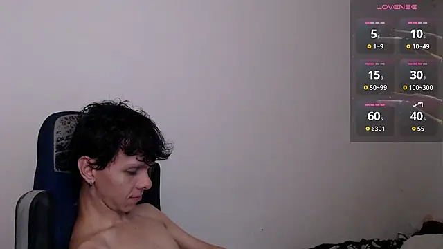bryamado69 live cam on StripChat