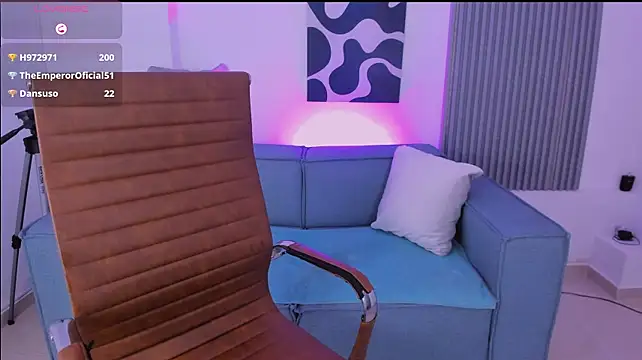 thalia_hala (F milf) - See asshole in doggy