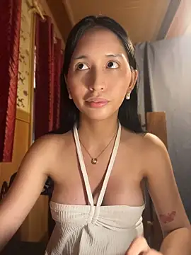 lovely_samina live cam on StripChat