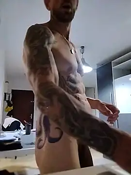 neoback33 (Ask my age) - Cum my bb