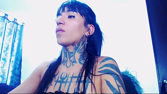 jazmin_wolf live cam on StripChat