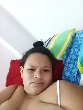 Lyabigboobs