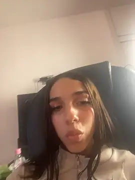nikkydoll