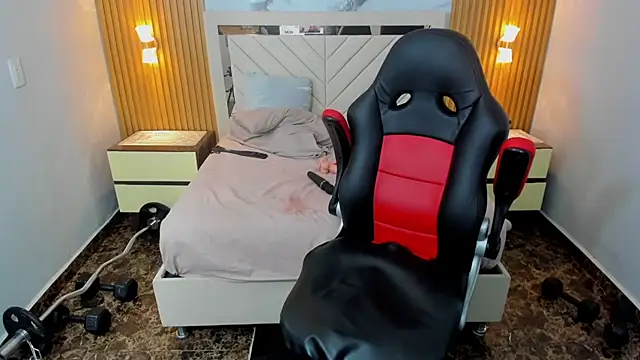 KAROLLJONES1 live cam
