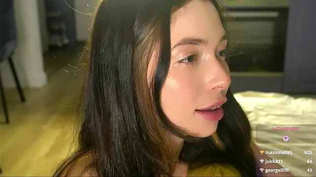 LittleOriana live sex cam
