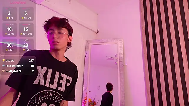 twink_sebas7's live room