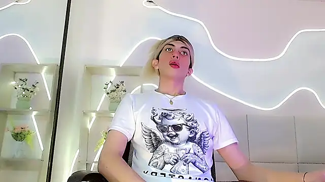 Daniela_Pink_
