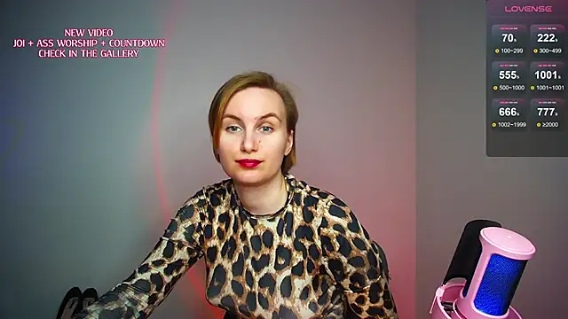 KinkyMissCherry