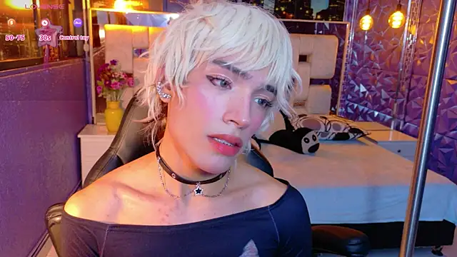 isaac_nova (M twink) - show hard cock