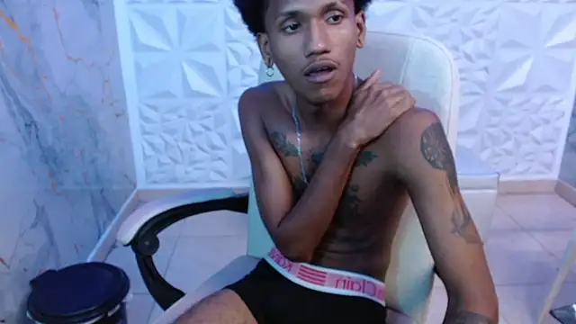 mansant (M young) - big cum on my chest