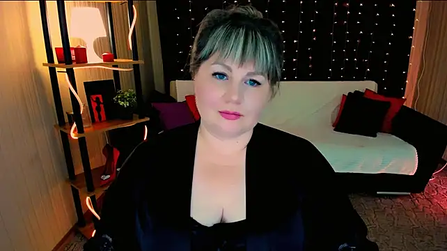 CrystaalStaar live cam on StripChat