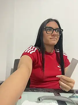 Niaoficial live cam on StripChat