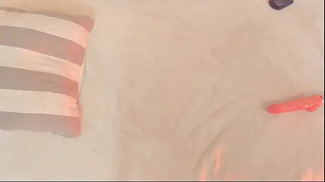 amber_kiss_ (F teen) - 🎀 Look at my irresistible boobs