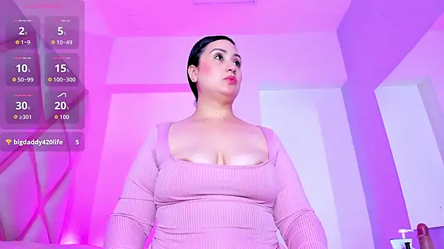 Lauren-22 live cam on StripChat