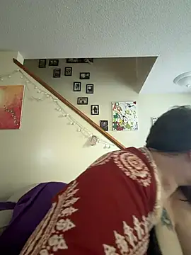 ticklesquirt live cam