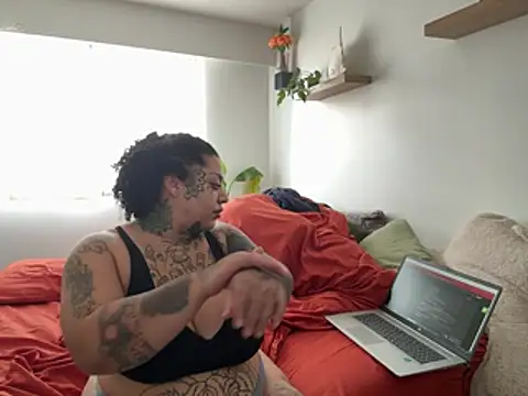 devyn_avery