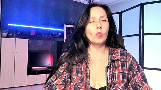 Lucky_Milf