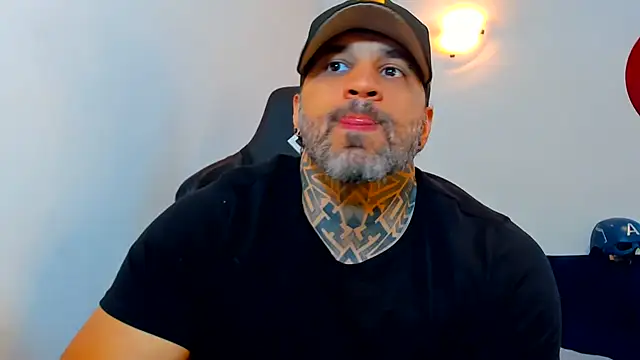 JoshRigby live sex cam