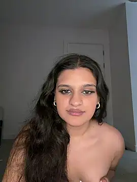 kaviahxx18