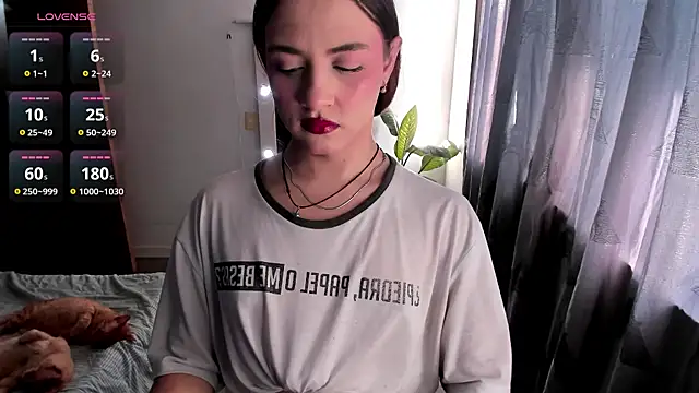 valen_thompson (T young) - Play with me, naked, hard and CUMM!