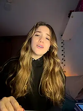 shelbyhagen (F young) - fingers in pussy