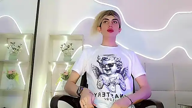 Daniela_Pink_