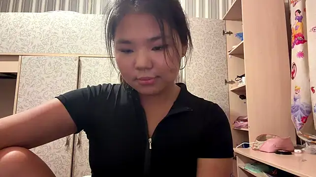 johannamickiewicz's live room