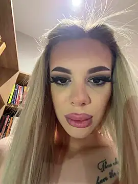 alyssafoxx_ stripchat