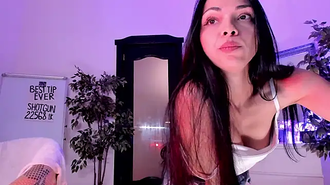 Cheerishh live cam on StripChat