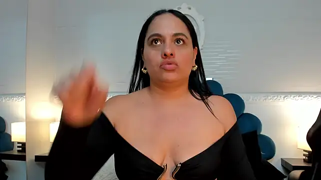 MariaBelenX live cam on StripChat