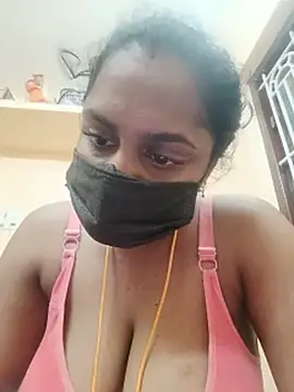 Tamilpavi_58 live cam on StripChat