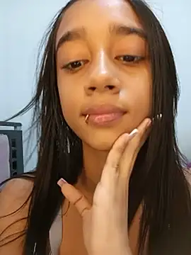 zoe_sweett18 (Ask my age) - Nude + boob show