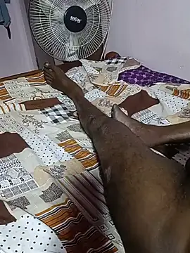 horsepawar (Ask my age) - Public Cumshow support gays new here
