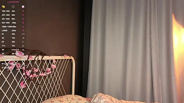lizaa_breeze's live room
