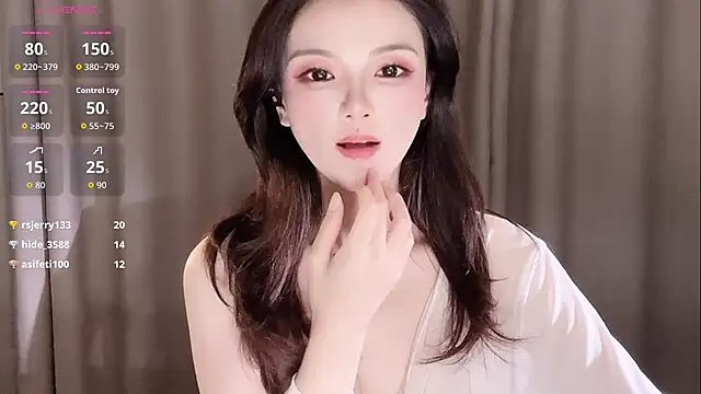 cissy- (F young) - 全裸3分钟