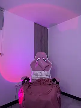 SharaRous live cam