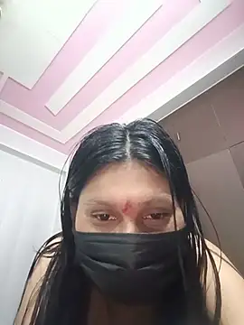 Tanya-905 live cam on StripChat